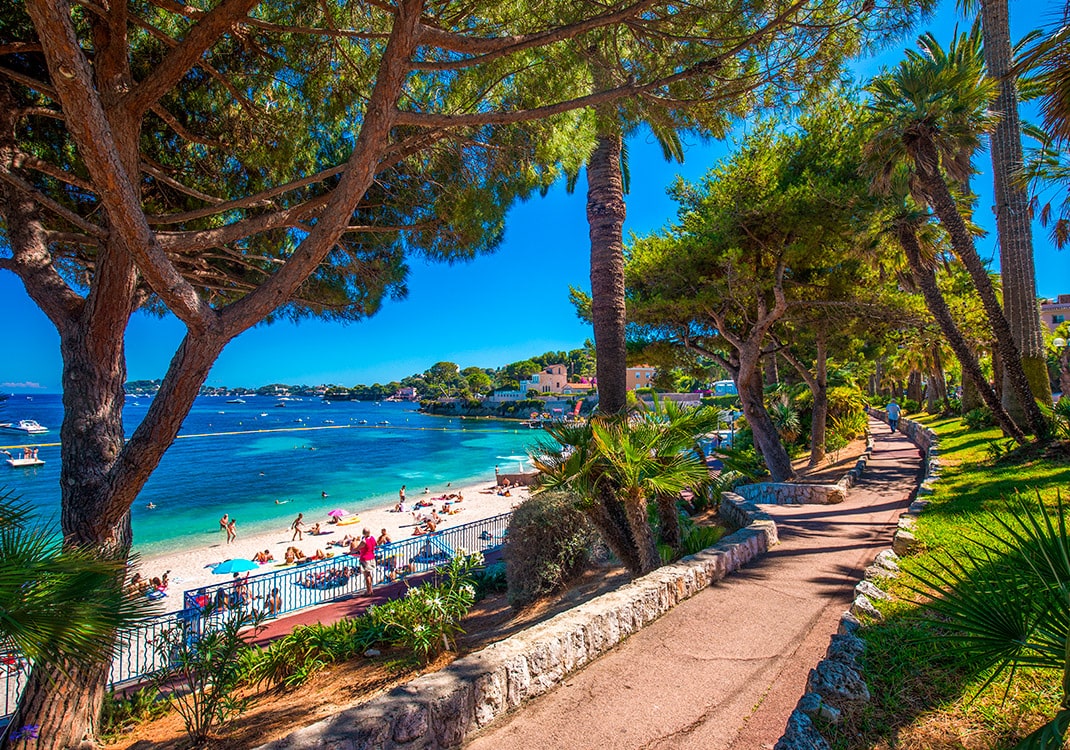 Séjourner sur la Côte d'Azur à Beaulieu sur Mer à la Résidence la Réserve