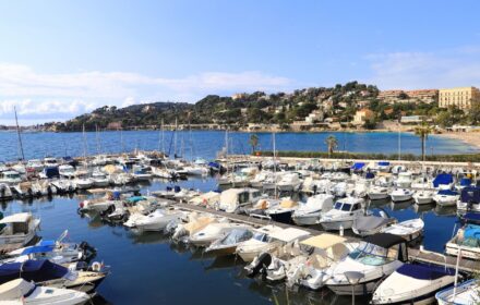 Résidence hôtelière à Beaulieu-sur-Mer : le guide de la plus belle baie de la Riviera