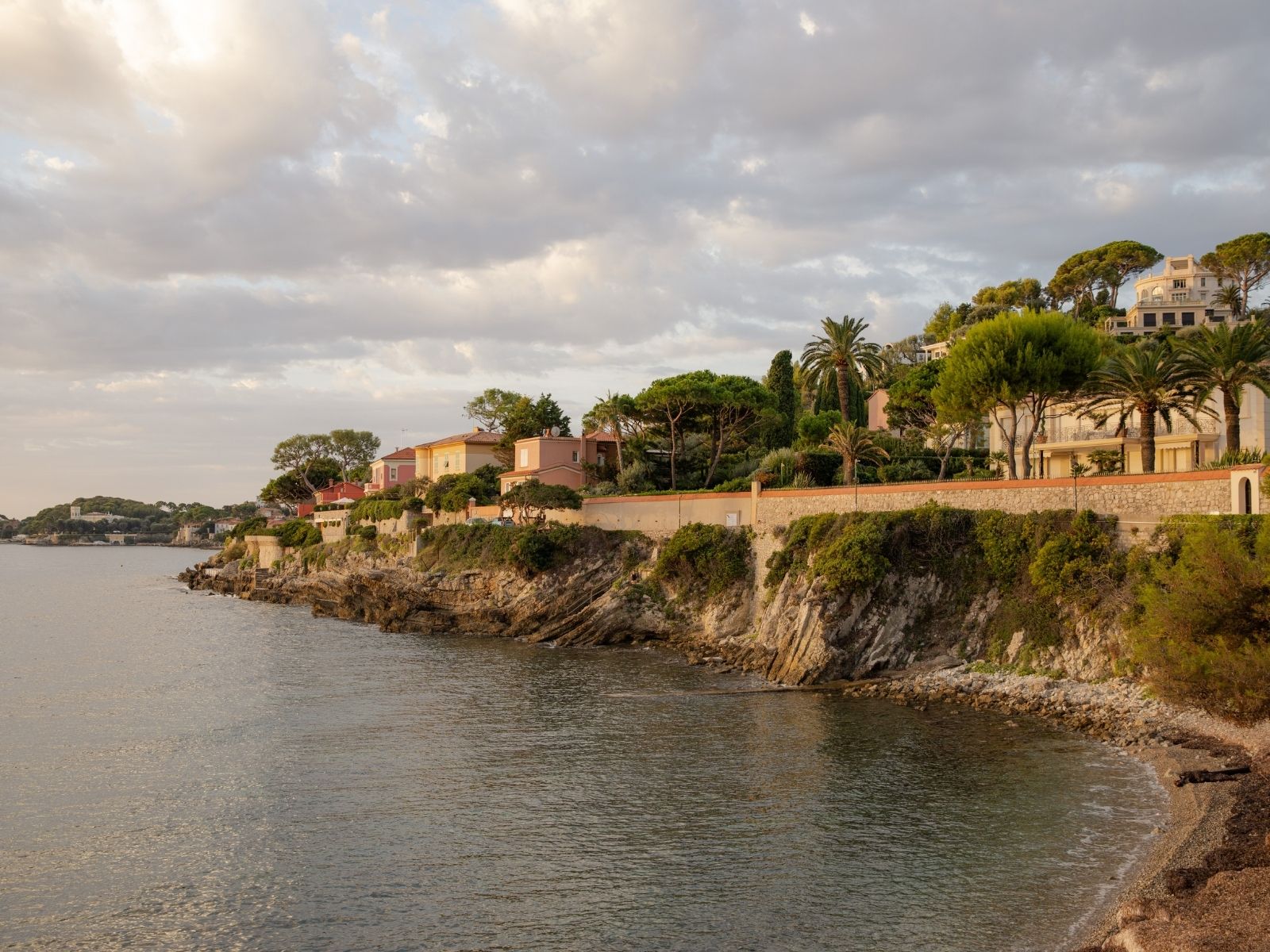 Arrière saison à Beaulieu sur mer